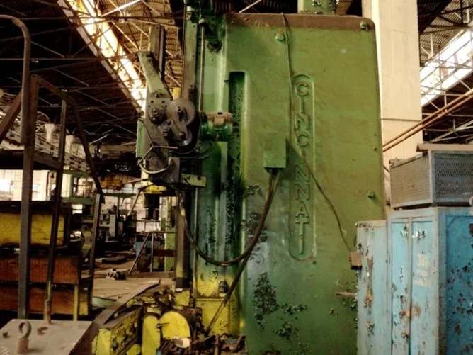 Vertical Turning Lathe CINCINNATI view 3