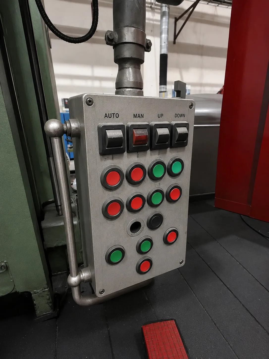 Vertical Turning Lathe KCF-200 view 5