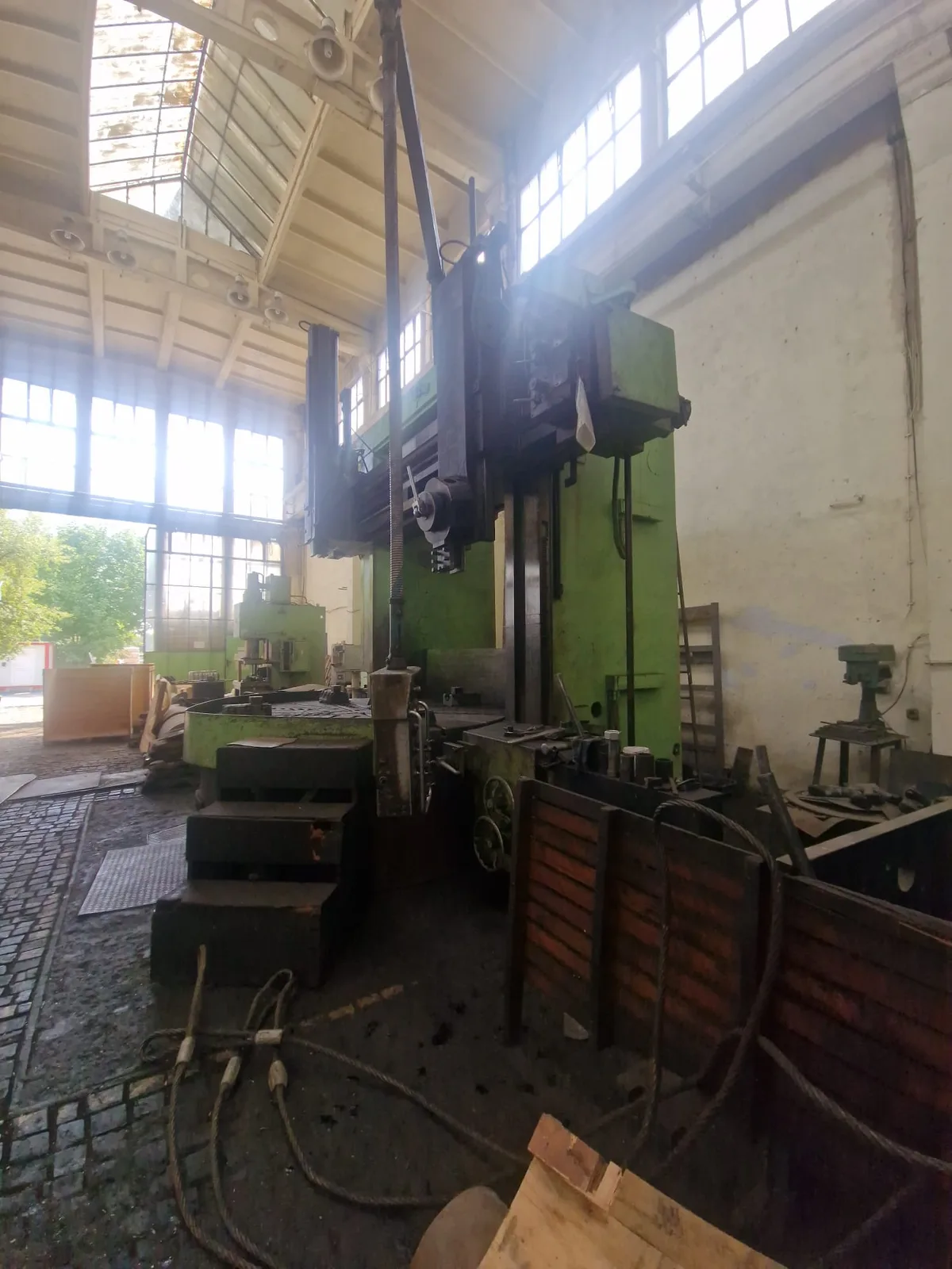 Vertical Turning Lathe TITAN SC-27 view 3